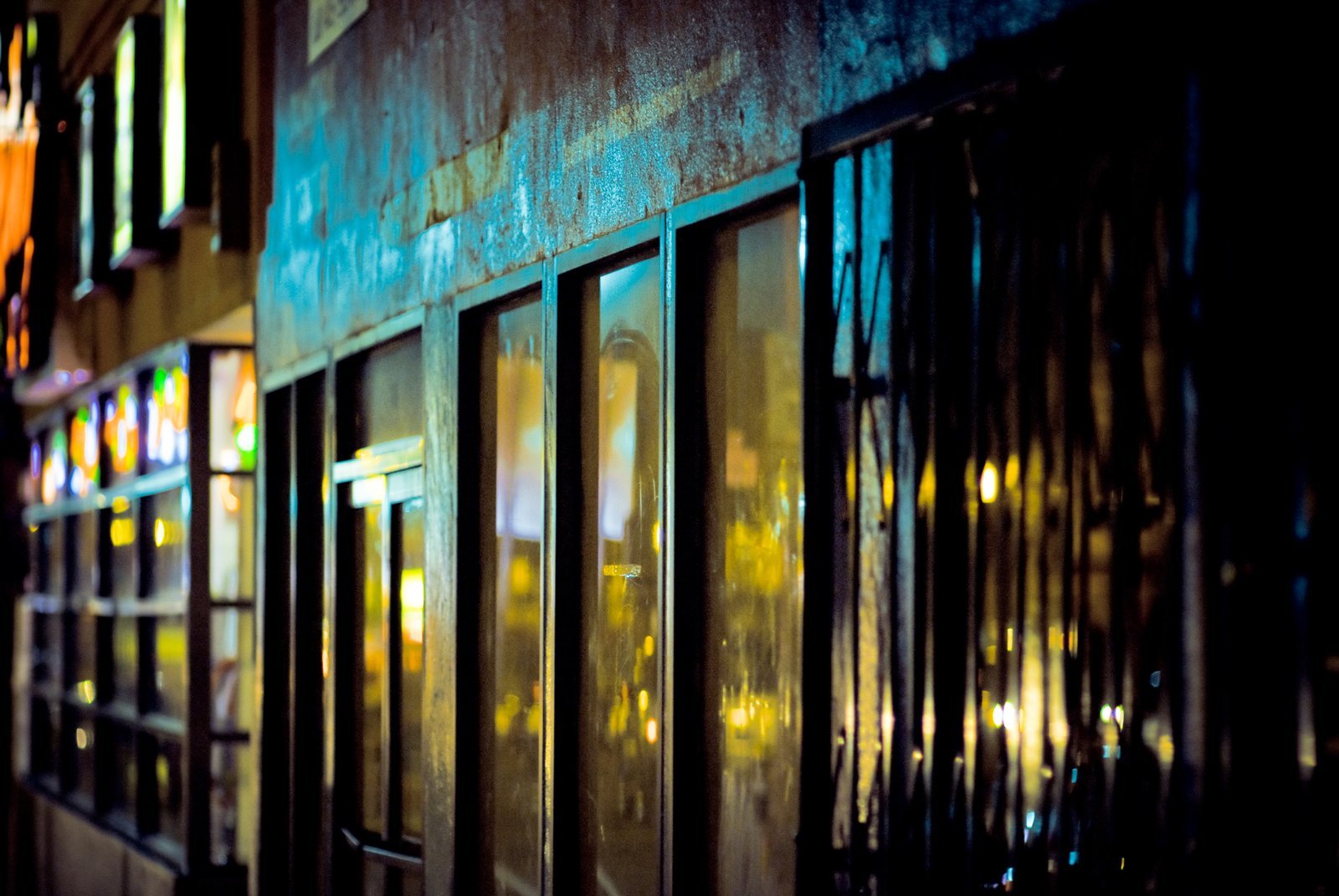 Blue Moon Bar & Grill